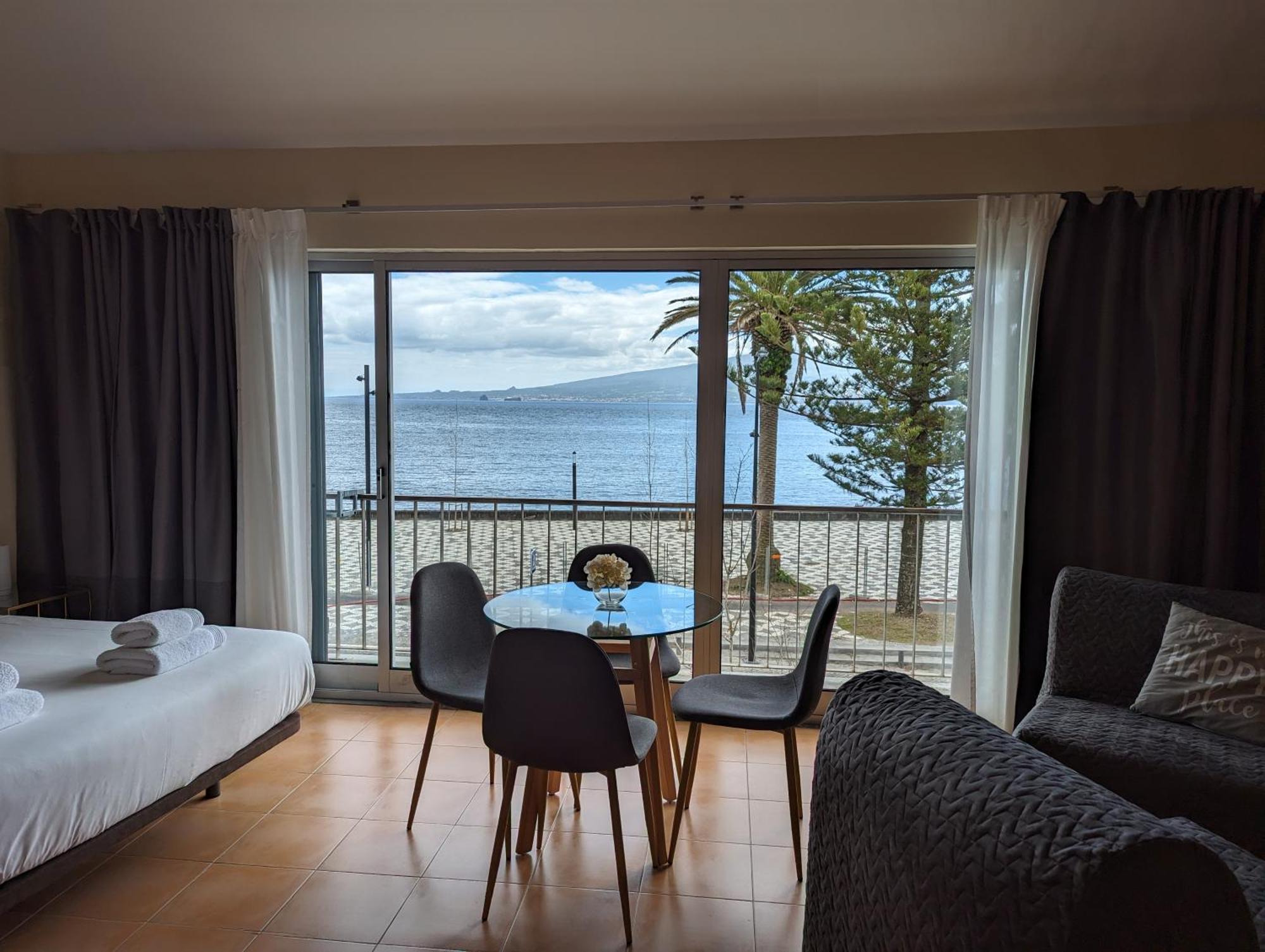 Avenida - Al 1798 Apartment